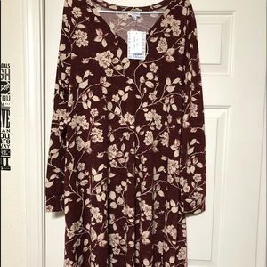 Sz xl Lularoe Emily